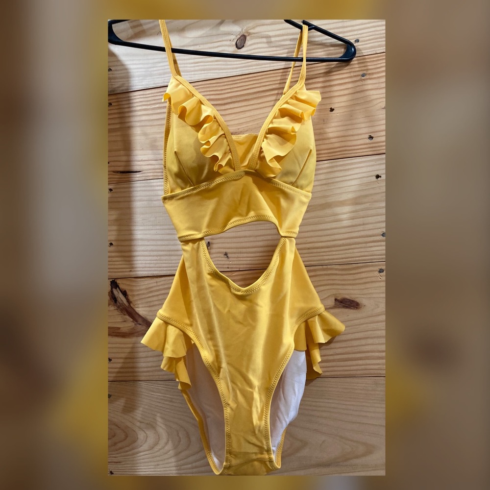 NEW One-Piece Bathing Suit